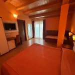 Vienna Hotel 3*