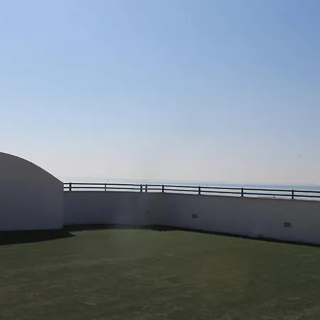 Vienna מלון 3*