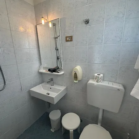 Hotell Vienna 3*
