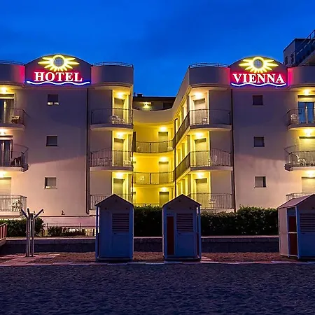 Vienna Hotel 3*